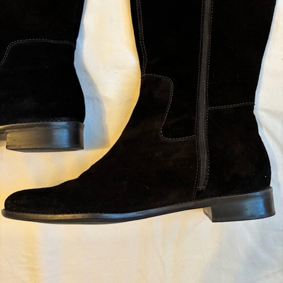 Talbots Black Suede Seamed Low Heel Tall Boots Size 7.5B - Picture 4 of 12